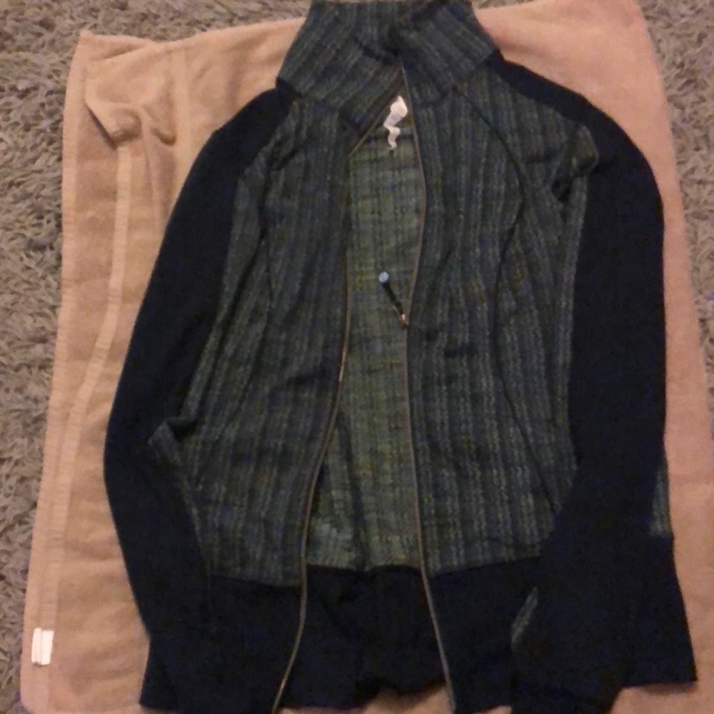 Lululemon scuba zip up jacket